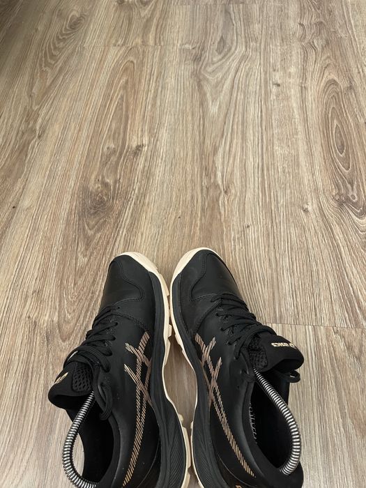 Asics  Gel-Peake  2