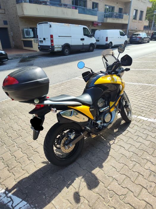 Honda Transalp 2008