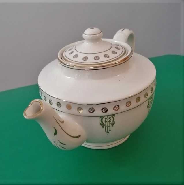 Bule de chá em faiança Sacavém. motivo náutico