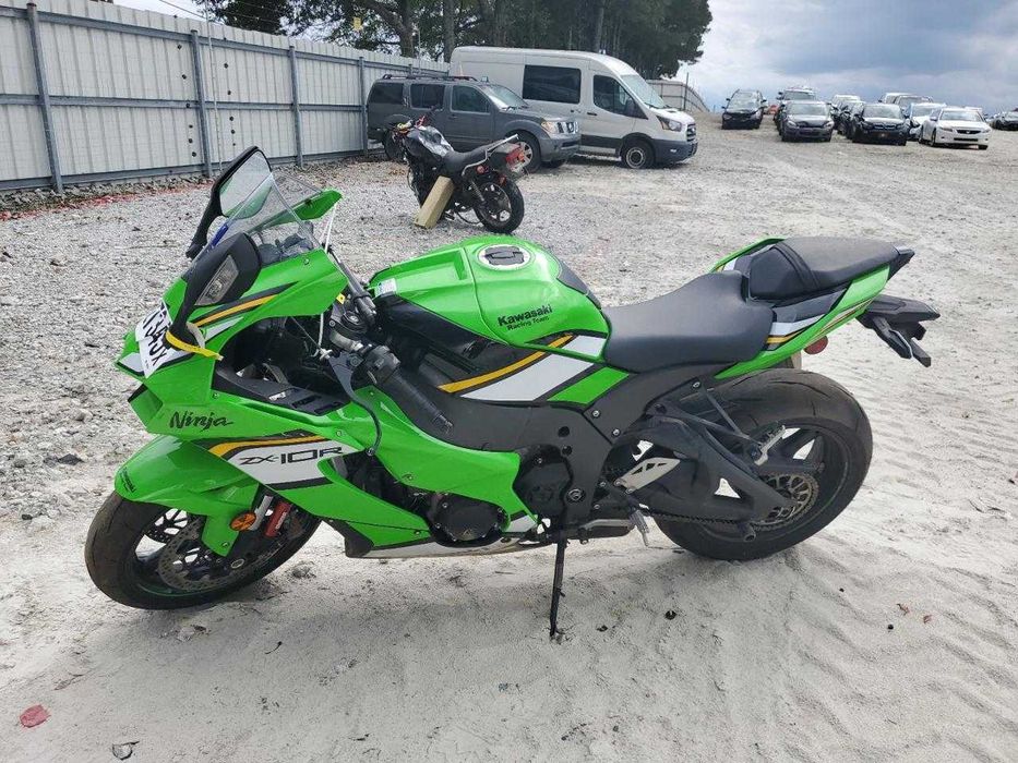 Kawasaki ZX1002 M 2025