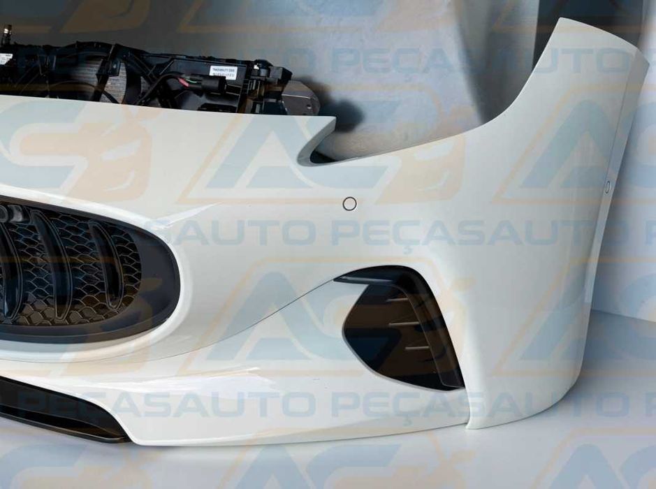 MASERATI GRANTURISMO  Frente Completa 2 0 2 3 - 2 0 2 5
