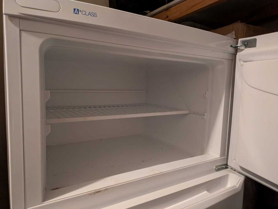 Frigorífico marca indesit
