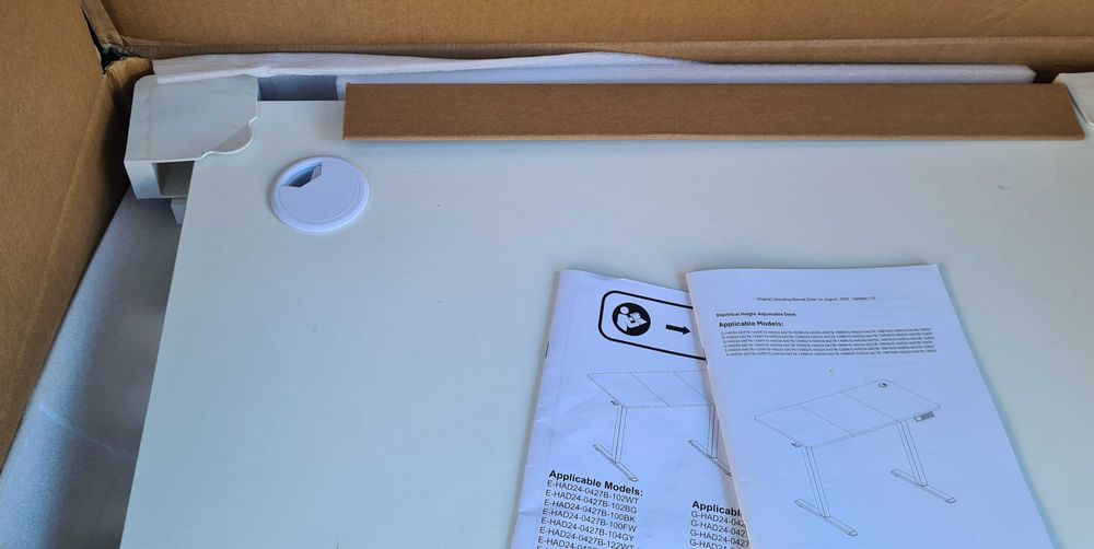 Secretária/mesa de escritório com ajuste de altura elétrico