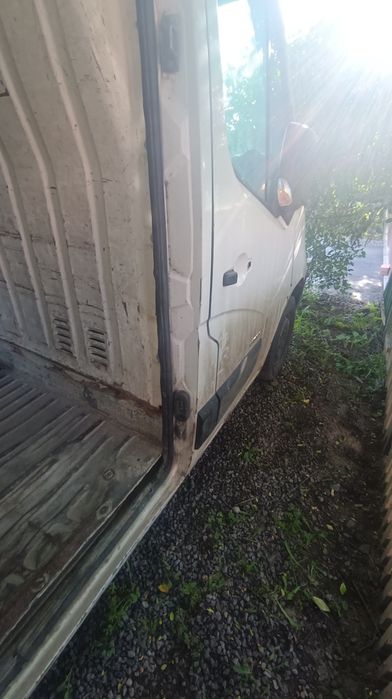 Вантажний бус Opel Movano дизель  2.3  2010 року