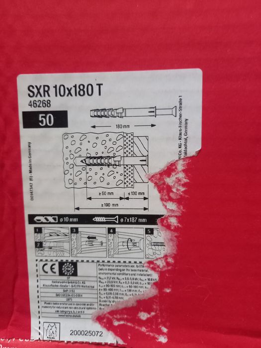 Kolki rozporowe fischer 10x160 10x180 oraz wkręty do drewna