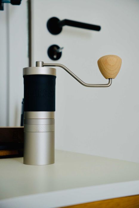 Młynek ręczny 1Zpresso JX-Pro – idealny pod espresso i przelewy
