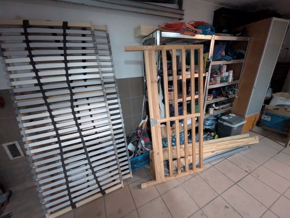 Ikea TARVA  160*200 z dwoma dnami do łóżka LURÖY