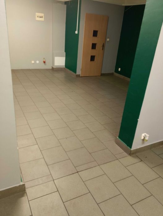 Lokal usługowy fryzjer sklep restauracja biuro