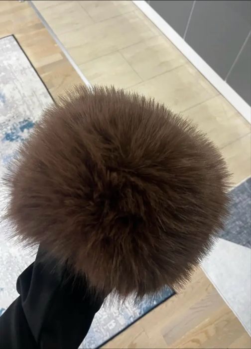 Хутряна шапка зимова з хутра меховая пушиста пухнаста пушистая шапка