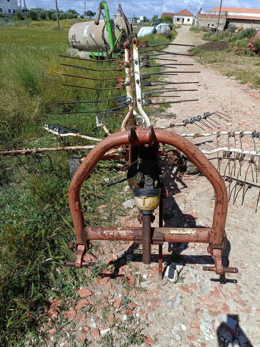 Respigador rotativo Kunh ! PARA DESPACHAR