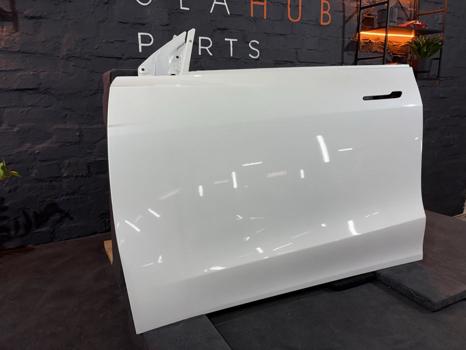 Передні ліві двері Tesla Model Y PPSW