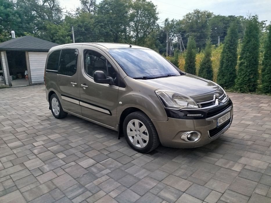 продам  Citroen Berlingo 2013рік