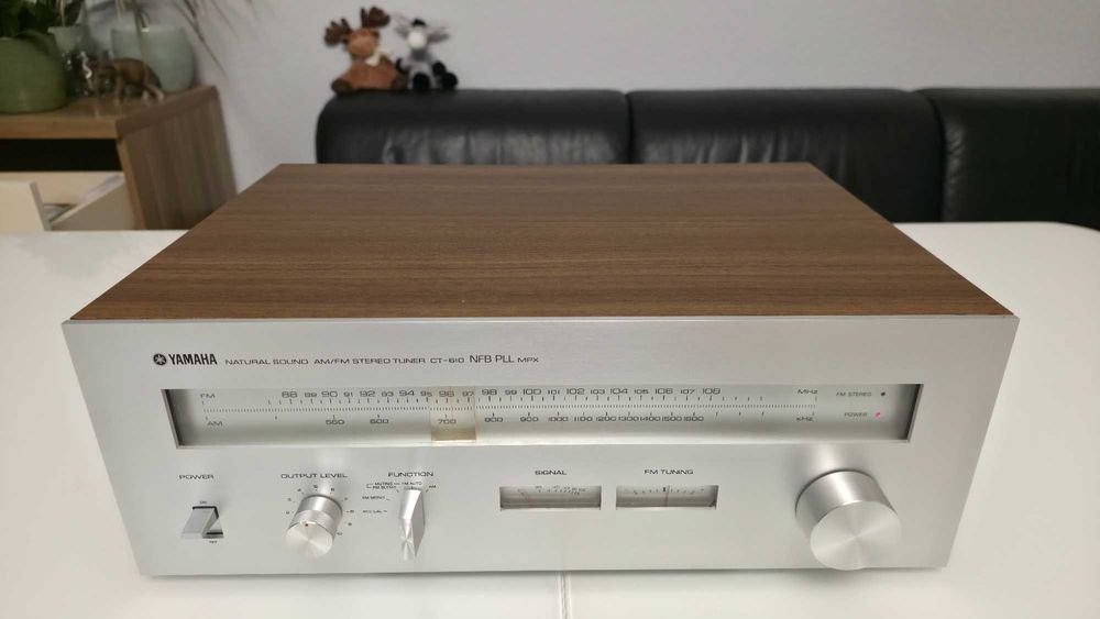 Yamaha CT-610 ( NS serie) Стерео тюнер  Колекційний стан