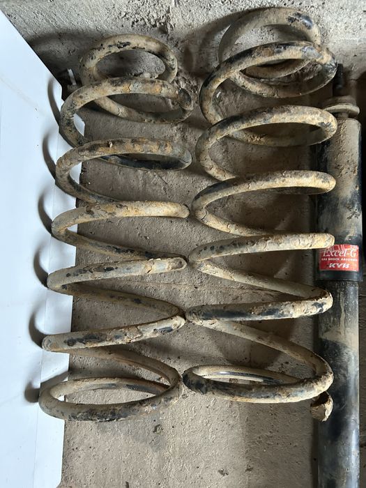 Підвіска на Нісан Патрол Y61