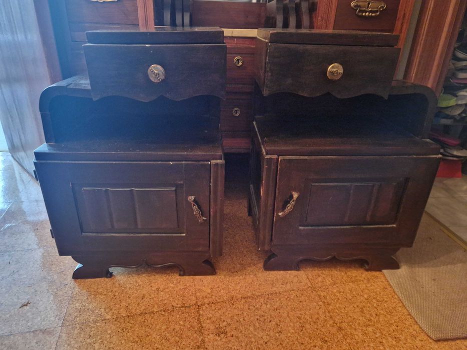 Conjunto mesa de cabeceira