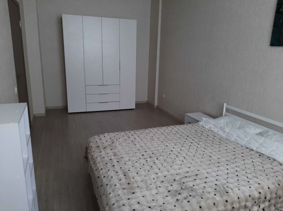 7 Небо здам затишну 1-кімнатну квартиру подобово ( ринок 7 км)