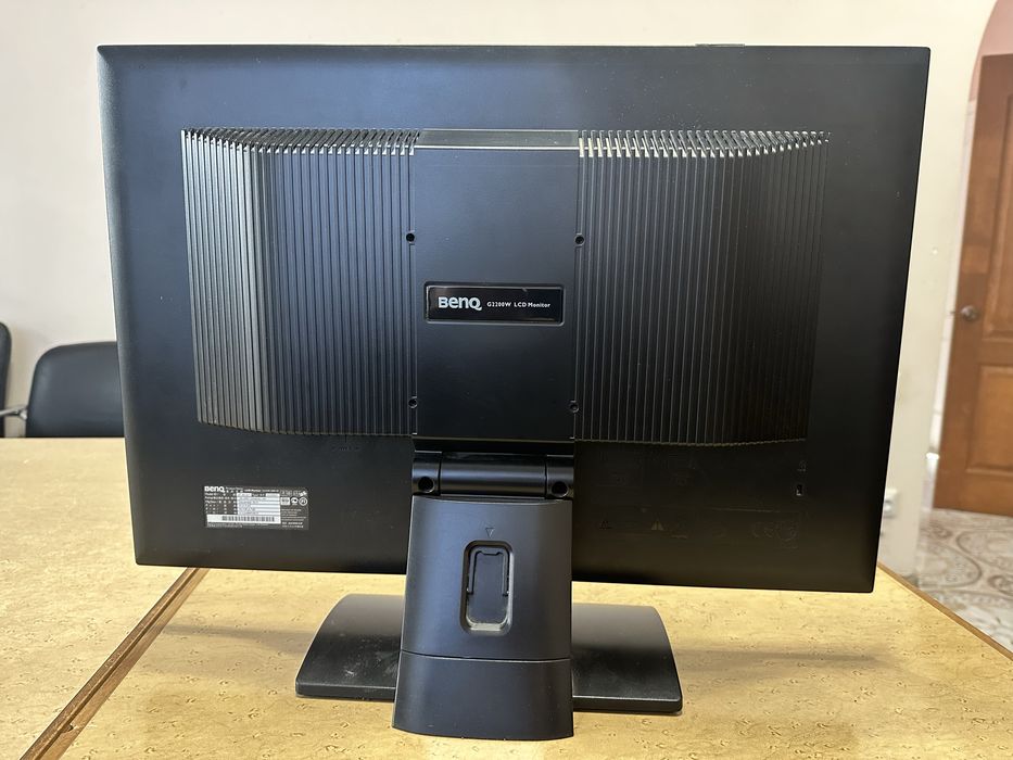 Продам Монітор BENQ  et-0016-t