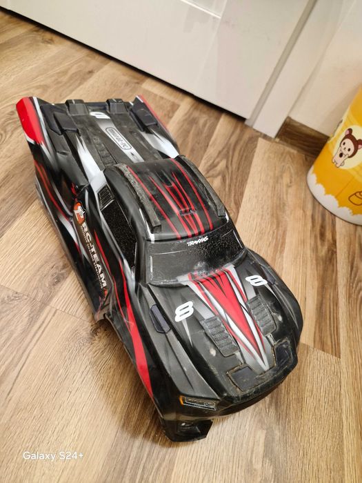 Traxxas Sledge (Zmodyfikowany + części)