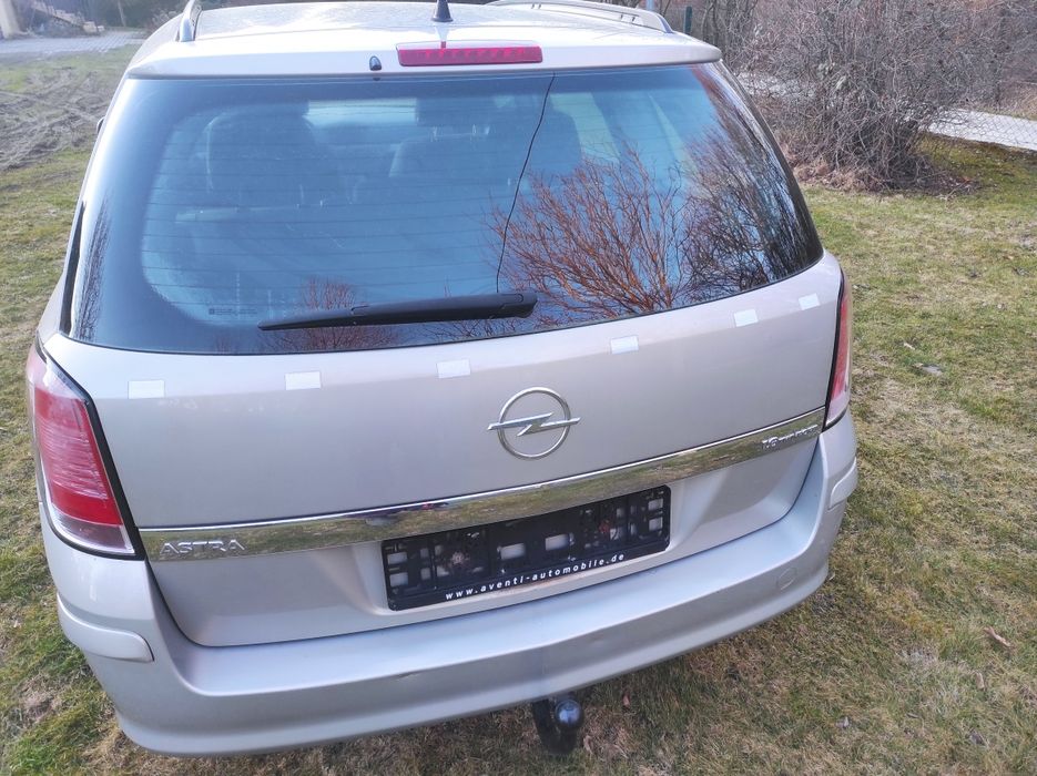 Opel Astra 1.6 benzyna