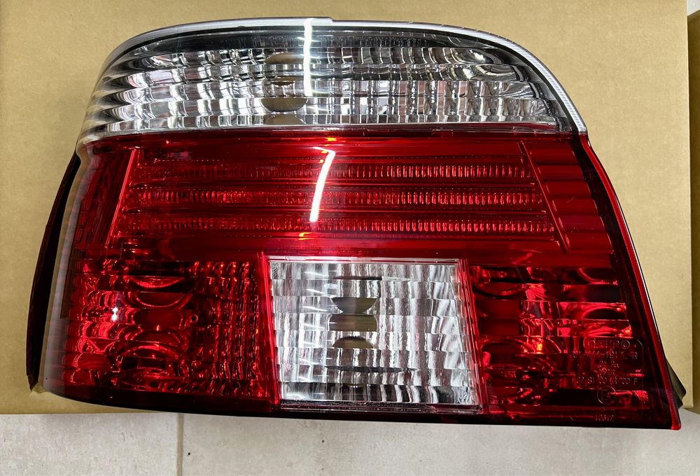 2 X Farolins traseiros Bmw 520d, 530d, E39 4 portas de 1995 a 2000