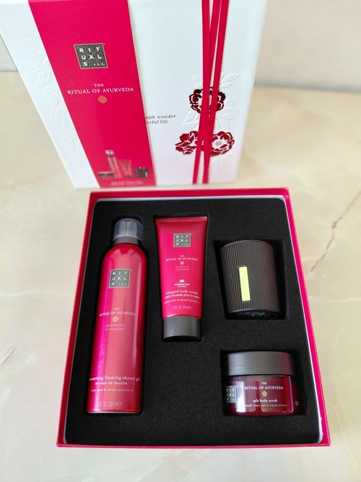 Подарунковий набір Rituals Sakura розмір М