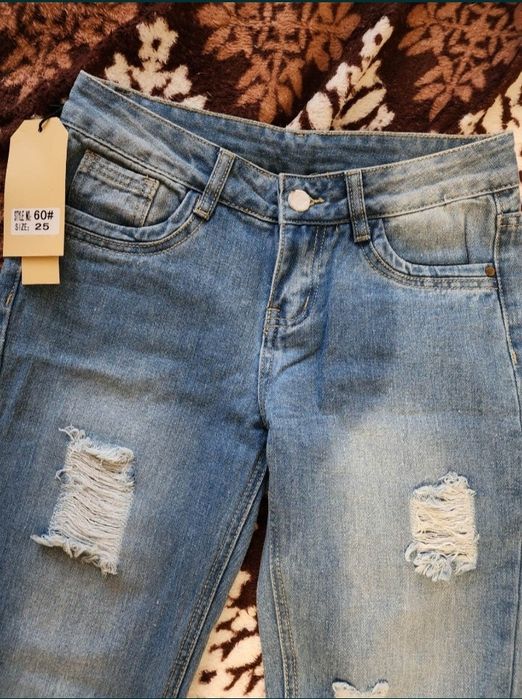 Джинси,штани жіночі