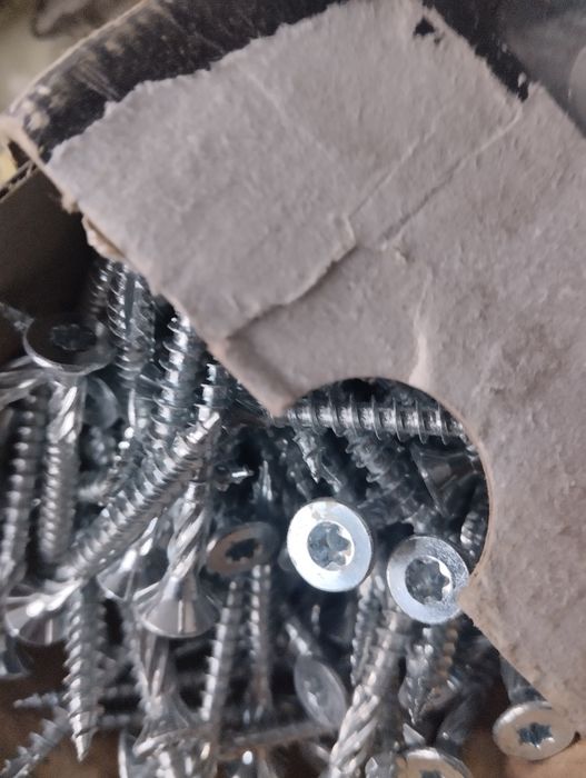 Шрупи по дереву MAXXFAST