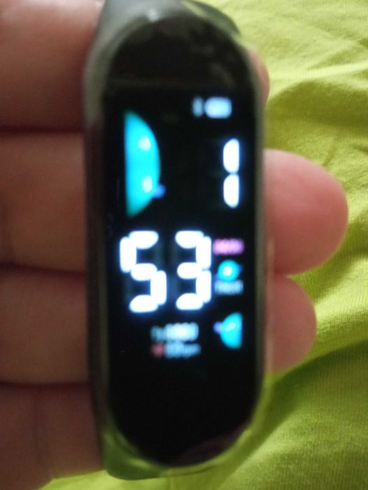 Спортивные часы сенсорный экран