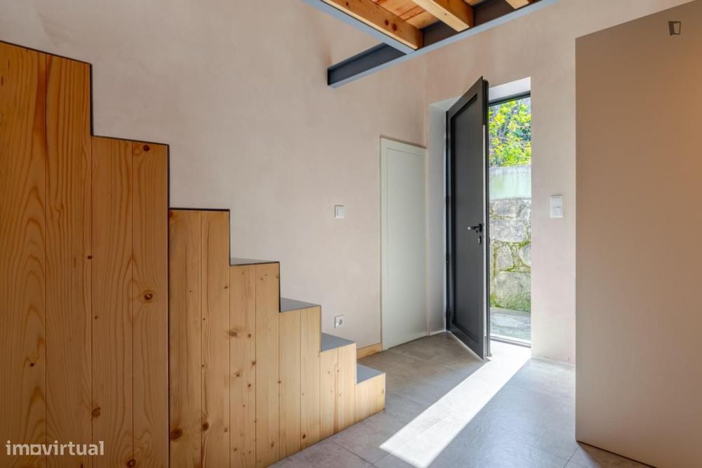 Casa com 1 quartos - localizado em Lordelo do Ouro Porto