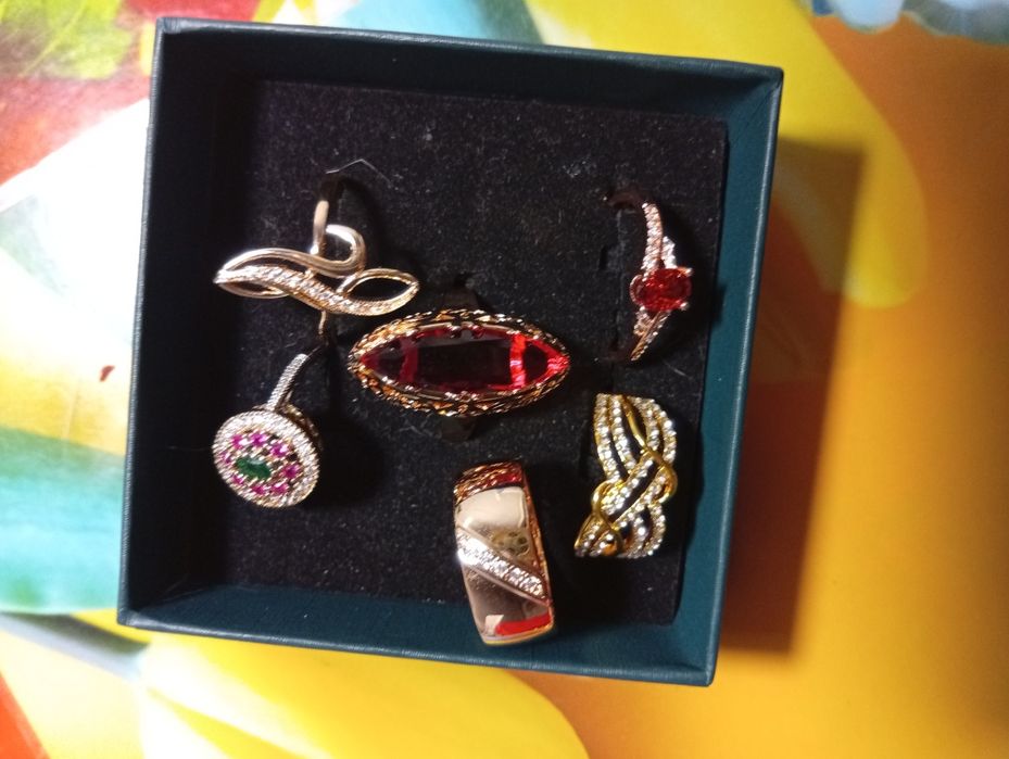 Якісна біжутерія медична позолота, розпродаж!!!