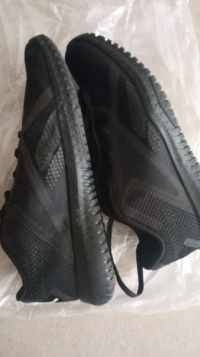 Tênis Reebok NR 38 em bom estado