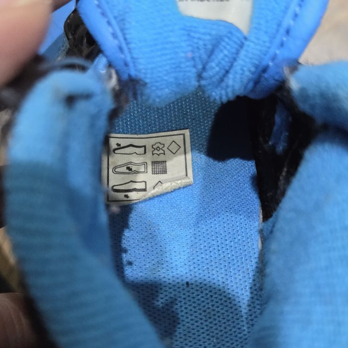 Śliczne buciki ze skórki marki Everlast rozmiar 21.5cm.