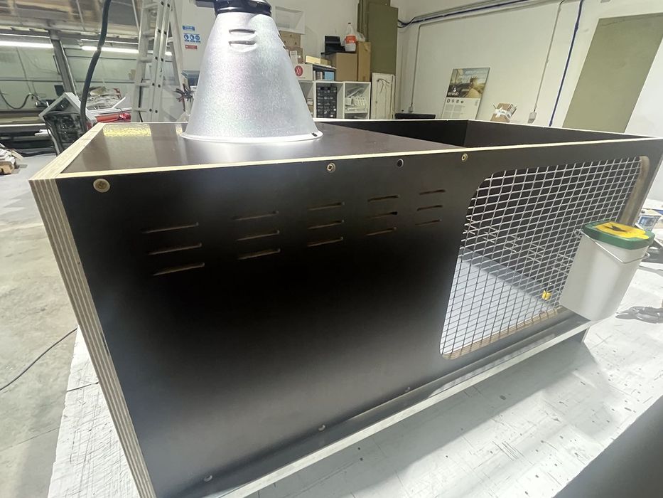 Criadeira - Incubadora Pintos primeiros dias