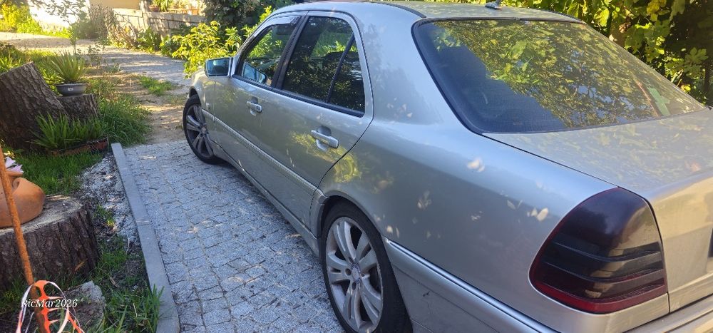 Mercedez-Benz C200 CDI
