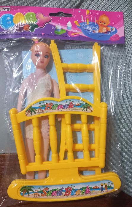 Lalka z kołyska nowa