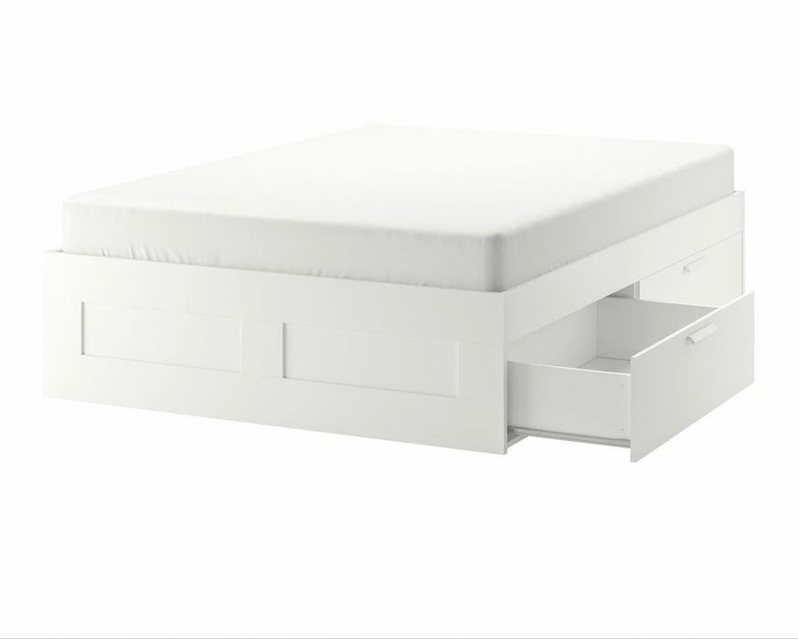 Cama ikea como nova