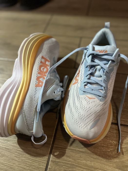 Продам кросівки Hoka 40