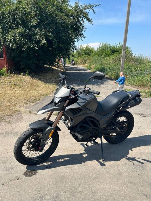 Продам текен 250 r line(motard)