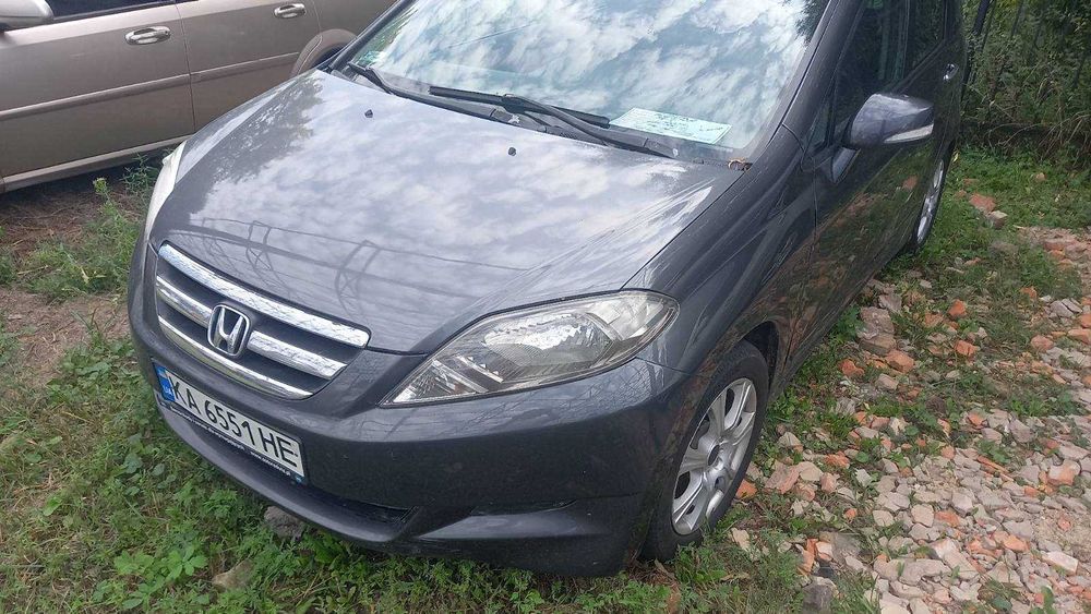 продам японське авто Honda fr v