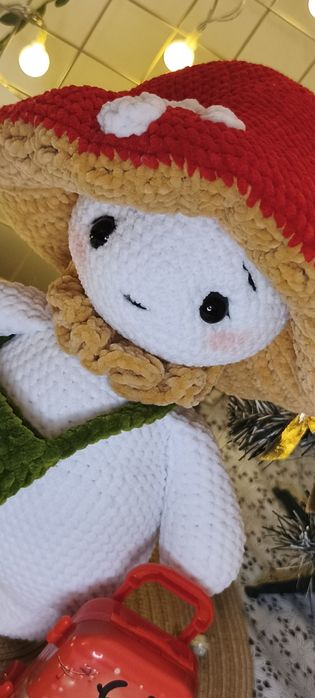 Muchomorek, miś, grzyb maskotka szydełkowa