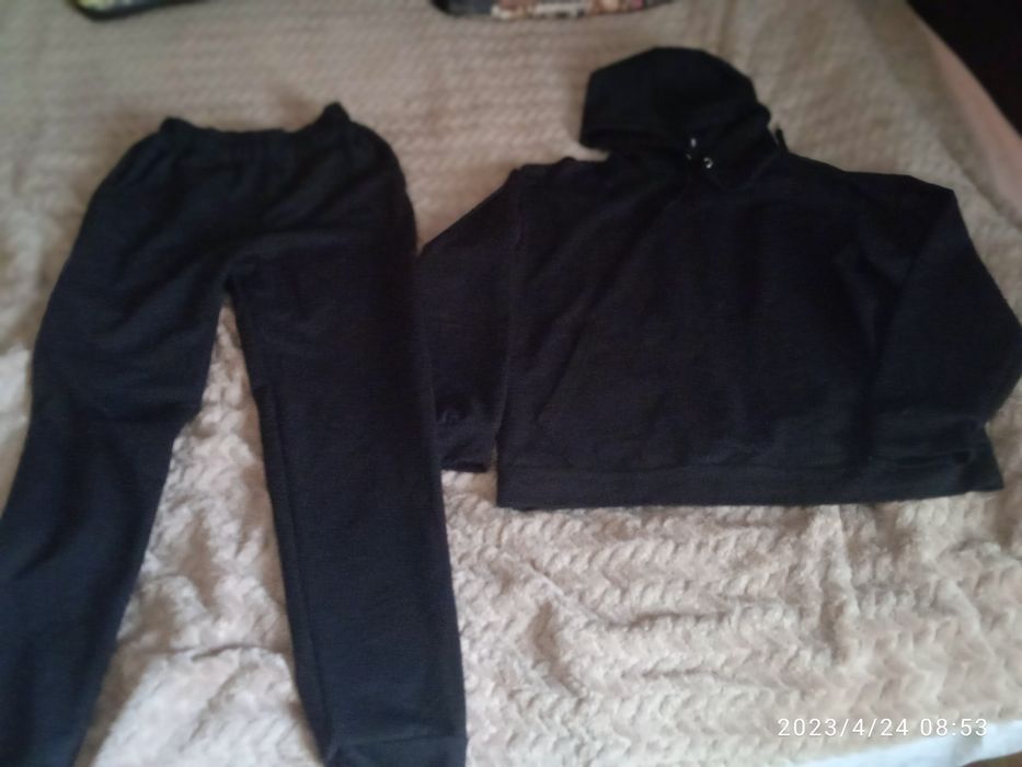 Спортивный костюм