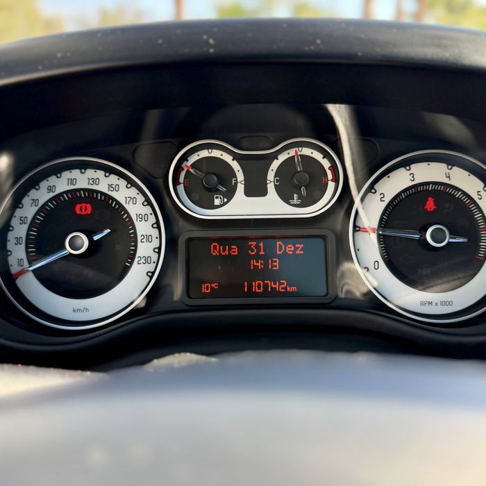 Fiat 500L 0.9 TwinAir 110.000km DESDE 109€ Mês