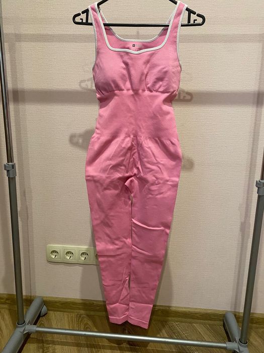 Речі жіночі вживані