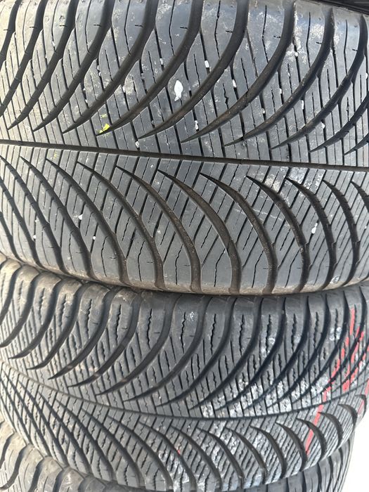 Opony 215/45/16 90 v gen 2 Goodyear vector 4 seasons