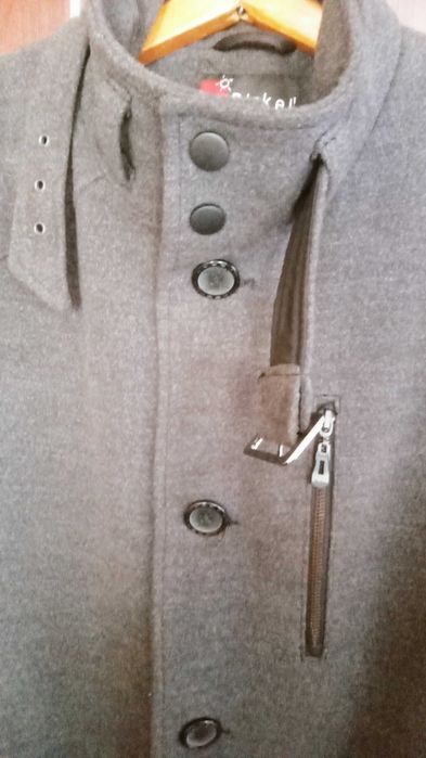 Пальто чоловіче сіре