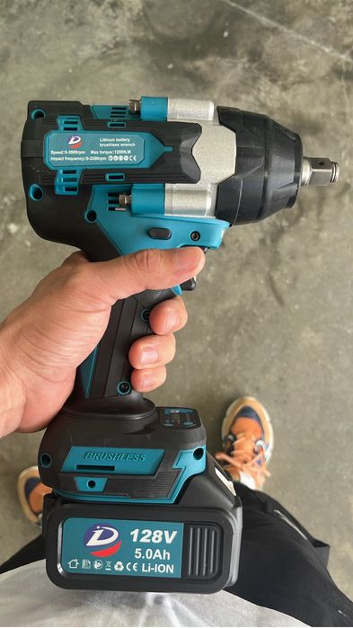 Maquina impacto 1200N/M baterias 128 v 5 ah compativel makita motor brushless