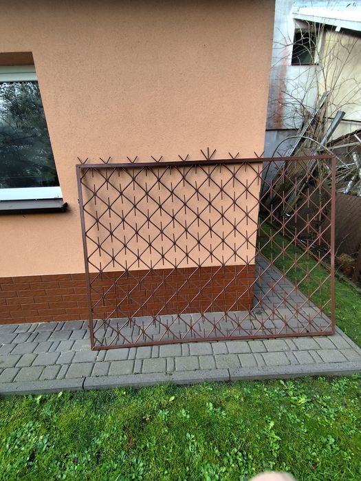 Panele przęsła do oglądania
