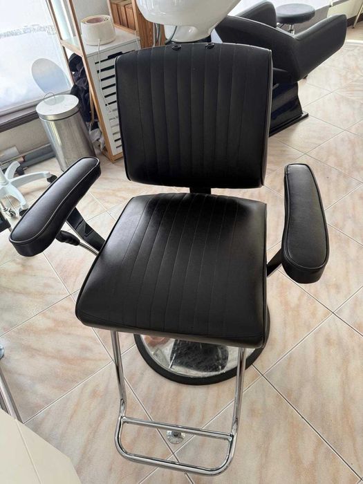 Oportunidade! Mobiliario de cabeleireiro