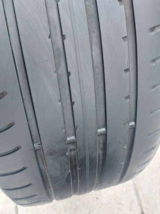 Pneus Goodyear RunFlat 225R18 e 255R18 (usados).