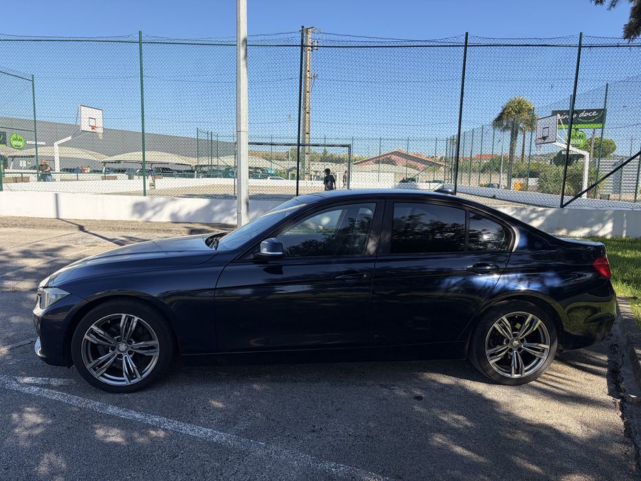BMW 320d.